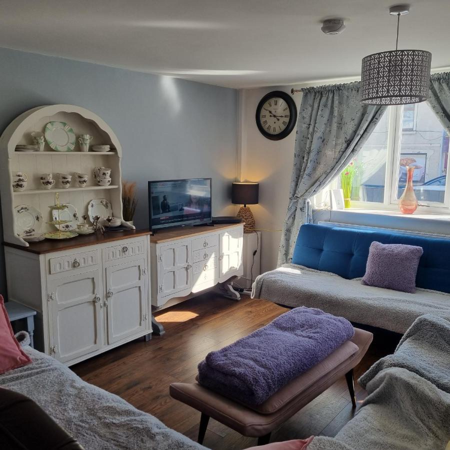 Dare Valley Cottage Ex Miners Cottage Near Zip World Pen Y Fan Waterfalls อาเบอร์แดร์ ภายนอก รูปภาพ